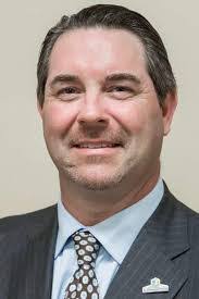 Derek Burger's Instagram, Twitter & Facebook