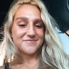 Paige Rocha's Instagram, Twitter & Facebook