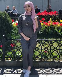 37 5 K Mentions J Aime 1 995 Commentaires Noor M Noor M Officiel Sur Instagram Bonjour Turquie Istanbul Pregnant Hijab Fashion Fashion Style