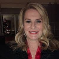 Donna Estes's Instagram, Twitter & Facebook