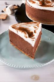 Add the eggs and almond extract and beat again until fluffy. 40 Easy Christmas Cake Recipes Best Holiday Cake Ideas