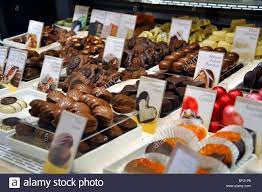 Founded by the master chocolatier joseph draps, the company named after the legendary lady godiva has flourished for. Godiva Schokolade Stockfotos Und Bilder Kaufen Alamy