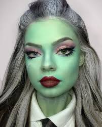 Mimi Makeup Enthusiast On Instagram Frankie Stein So Happy You Like How It Turned Out The Story In The Vide Monster High Makeup Makeup Frankie
