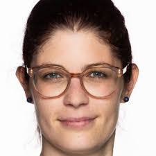 Iris Maurer's Instagram, Twitter & Facebook