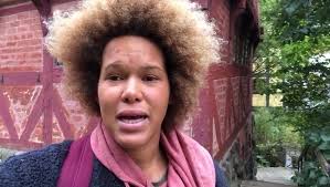 E reina di Windsurf di Aruba...