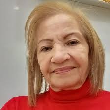 Olga Tañón oficial updated her cover...