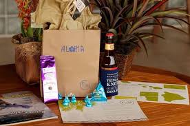 Cute Welcome Bags For Hawaii Destination Guests To Your Wedding Hawaiian Wedding Welcome Bags Hawaii Wedding