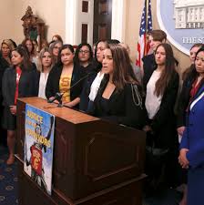Usc cinematic arts crosses the spectrum of media creation from film and television to games and interactive. U S C Agrees To 1 1 Billion Settlement In Gynecologist Abuse Case The New York Times