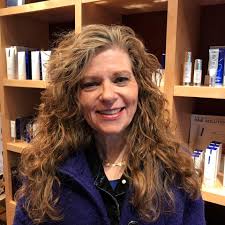 Who can quilt an heirloom quilt in Defiance, OH?