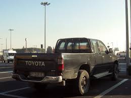 The toyota hilux is also known as the toyota. Toyota Hilux Pick Up 2 4 Td Extracab 1998 Data Immatricola Flickr