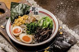 Foto de Shou Kon Ramen, Zhuhai: 玉魂：经十二小时烹制而成的日本古法传统原味豚骨浓汤底TAMAKON: based on  traditional japanese recipe,