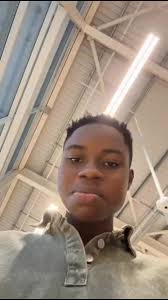 Guys go to my WhatsApp channel for the giveaway I have 50k followers there  🤟‎. Follow the Peller channel