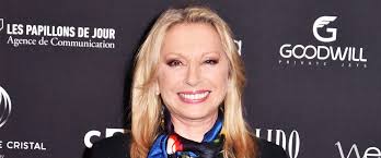 Il décide alors de quitter le club med et s'installe dans la capitale. Vincent Lagaf A 60 Ans Decouvrez Sa Femme Veronique L Amour De Sa Vie