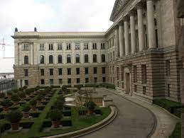 Centre commercial et bundesrat (berlin).jpg 5.472 × 3.648; Datei Bundesratsgebaude 0849 Jpg Wikipedia