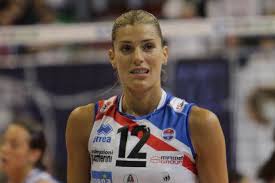 She helped lead italy to its first world championship title in 2002. Francesca Piccinini Si Ritira La Carriera Di Una Delle Piu Grandi Pallavoliste