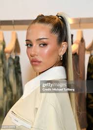 36 Dixie Belle Photos & High Res Pictures