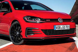 Experience the iconic hot hatch with unrivalled performance. Vw Golf Gti Tcr Im Test 2019 Wird Der Golf Als Tourenrenner Wieder Zum Wolf Meinauto De