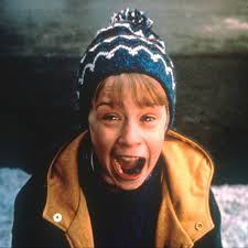Allein zu hause kostet kevin mcallister (macaulay culkin) bei verbotenen videos und unmengen von süßigkeiten die ungewohnte freiheit aus. Weihnachtsfilme 2019 Wann Laufen Kevin Sissi Und Aschenbrodel Im Tv Promi Tv