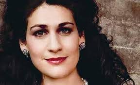 Kim Belmonte's Instagram, Twitter & Facebook