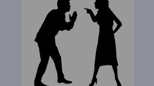 Dapat dipastikan calon pemimpin mengelurkan dana (beli suara) sebesar itu, ketika duduk yang dipikirkan adalah mengembalikan dana yang di keluarkan sebelumnya. Puisi Kritikan Untuk Pemimpin Tuding Menuding