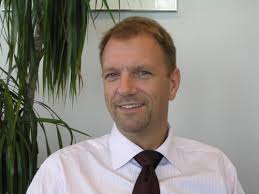 Facebook gives people the power to share and. Vorwort