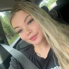 Where to find toddler pageant dresses in Buckhannon?