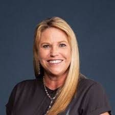 Tricia Cameron's Instagram, Twitter & Facebook