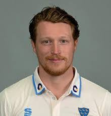 Daniel Hove's Instagram, Twitter & Facebook