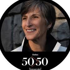 Ruthie Graves's Instagram, Twitter & Facebook