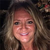 Tami Call's Instagram, Twitter & Facebook