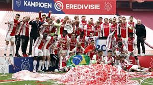 Get the latest ajax amsterdam news, scores, stats, standings, rumors, and more from espn. Dank An Die Fans Ajax Amsterdam Schmilzt Meisterschale Ein Eredivisie Newsticker Sportschau De