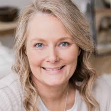 Amazon.co.uk: Sophia Bailey-Larsen: books, biography, latest update