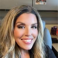 Jennifer Wyer's Instagram, Twitter & Facebook