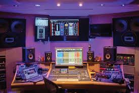 Tweets Com Conteudo Multimidia Por Musictech Musictechmag Twitter Sound Room Audio Studio Music Studio