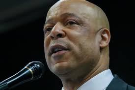 Prince sworn in as city's 21st mayor; Gary's problems are 'fixable,' he says