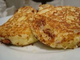 Galettes De Pomme De Terre A La Ciboulette Et Au Fromage Frais Recettes De Cuisine Galette Pomme De Terre Recette