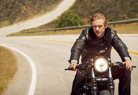 Presents are being wrapped and reservations are being made when nick's clever and beautiful wife disappears from their rented mcmansion on the mississippi river. Actor Boyd Holbrook On Gone Girl And His Five Other Upcoming Movies Vanity Fair