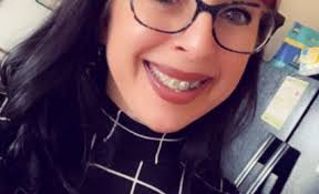 Meet Kami Guildner: Kami Guildner believes women's voices matter. She is a  connector. A storyteller. A business coach for influential, changemaker  women entrepreneurs.