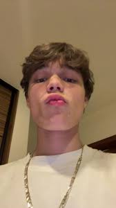 Explore 'Me Paseo' with Erik UCG