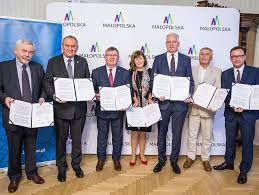 Zobacz w serwisie tripadvisor recenzje i porady podróżników i zdjęcia miejsc, oraz co można robić podczas pobytu w tym miejscu. Krakow And Malopolska Region Agree European Games 2023 Collaboration Framework The European Olympic Committees