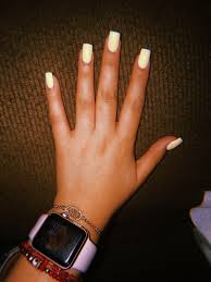 Just in case the blazing sun is not enough of a reminder or if you live in a country where it rains regardless of the season, we would like to remind you that it is summertime. Short Square Nails Light Yellow Gel Polish Beautifulshortnailsdesign Acrylic Nails Yellow Short Square Nails Short Square Acrylic Nails