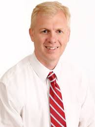 Cox Promoted at Encore (Movers & Shakers)