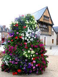 A Petunia Tower In Brittany Petunias Flower Garden Garden