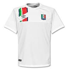 El once caldas es un club de fútbol de colombia, el cual tiene su sede en la ciudad de manizales, departamento de caldas.fue fundado el 16 de abril de 1947 como deportes caldas, equipo que había jugado los cuatro primeros campeonatos de la categoría primera a entre 1948 y 1952.fue refundado el 16 de enero de 1961 como once caldas, 5 tras la fusión entre deportes caldas y once deportivo. Trikot Once Caldas 2015 2016 Home Original Online