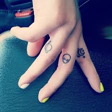 1974 tattoo inked on the middle finger by @joannamroman related tattoos. Tiny Finger Tattoos Designs Ideas And Meaning Tattoos For You