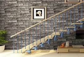 بعد غياب طال عدة عقود ورق الحائط يعود متسلحا بالحداثة والأناقة الجمال نت