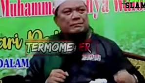 Ustaz yahya waloni ditangkap oleh bareskrim polri di kawasan cibubur, jakarta timur atas dugaan sara foto: Yahya Waloni Kalau Ustaz Mau Ditangkap Baku Habis Dulu Kita