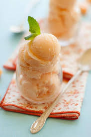 10 Recettes A Base De Cantaloup Ou De Melon Miel Recettes Ma Fourchette In 2020 Desserts Food Sorbet Recipes