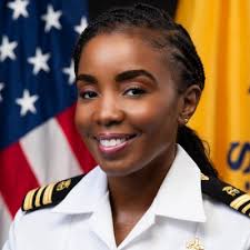 Grateful to be awarded “Mover of Mountains” at Momnt's annual Momntum  celebration.