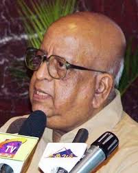 Tn seshan was known for his tough stance. Tributes Pour In For Ex Chief Election Commissioner T N Seshan Telegraph India